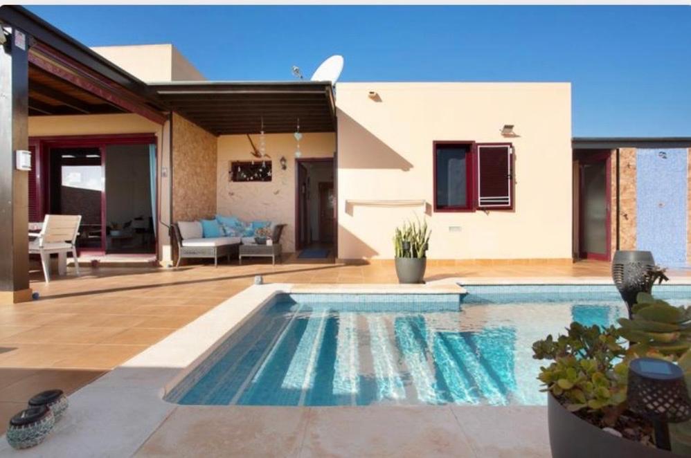 Villa Amistad La Oliva Exterior foto